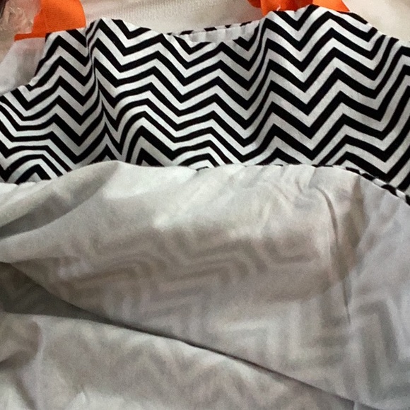 Three Little Monkeys 2 piece set. 24 months - Picture 5 of 5